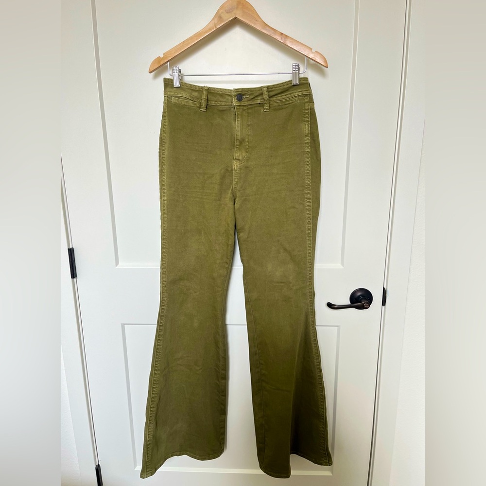 We The Free olive green flare boho festival jeans sz 29